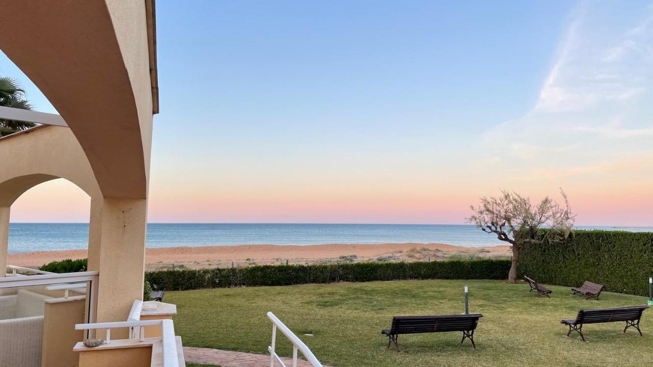 Apartamento Denia. Bajo En Primera Linea Екстер'єр фото